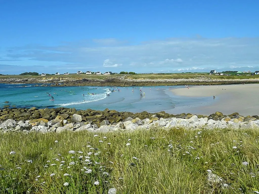 Holiday Home With Private Pool Plouguin 0*,